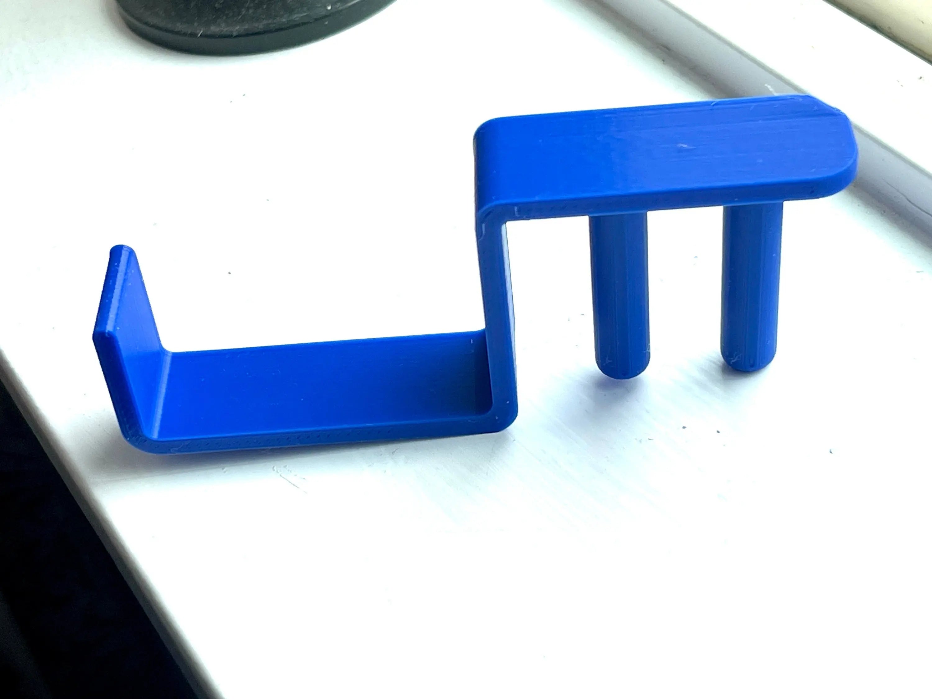 Headset Hanger for BOEING 737 - Holds your headset out of the way. Fits B737 Hot Fabs LLC